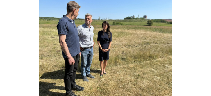 Page Entry Spot Pictures (9)